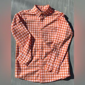 Great condition! Long sleeve button collar button down